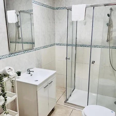 Sunandbed Goya Apartment *